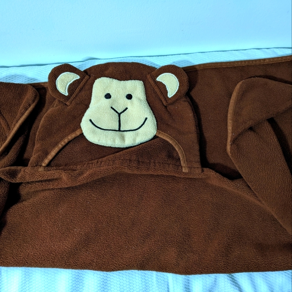 MONKEY Youth Size Hooded Bath Towel